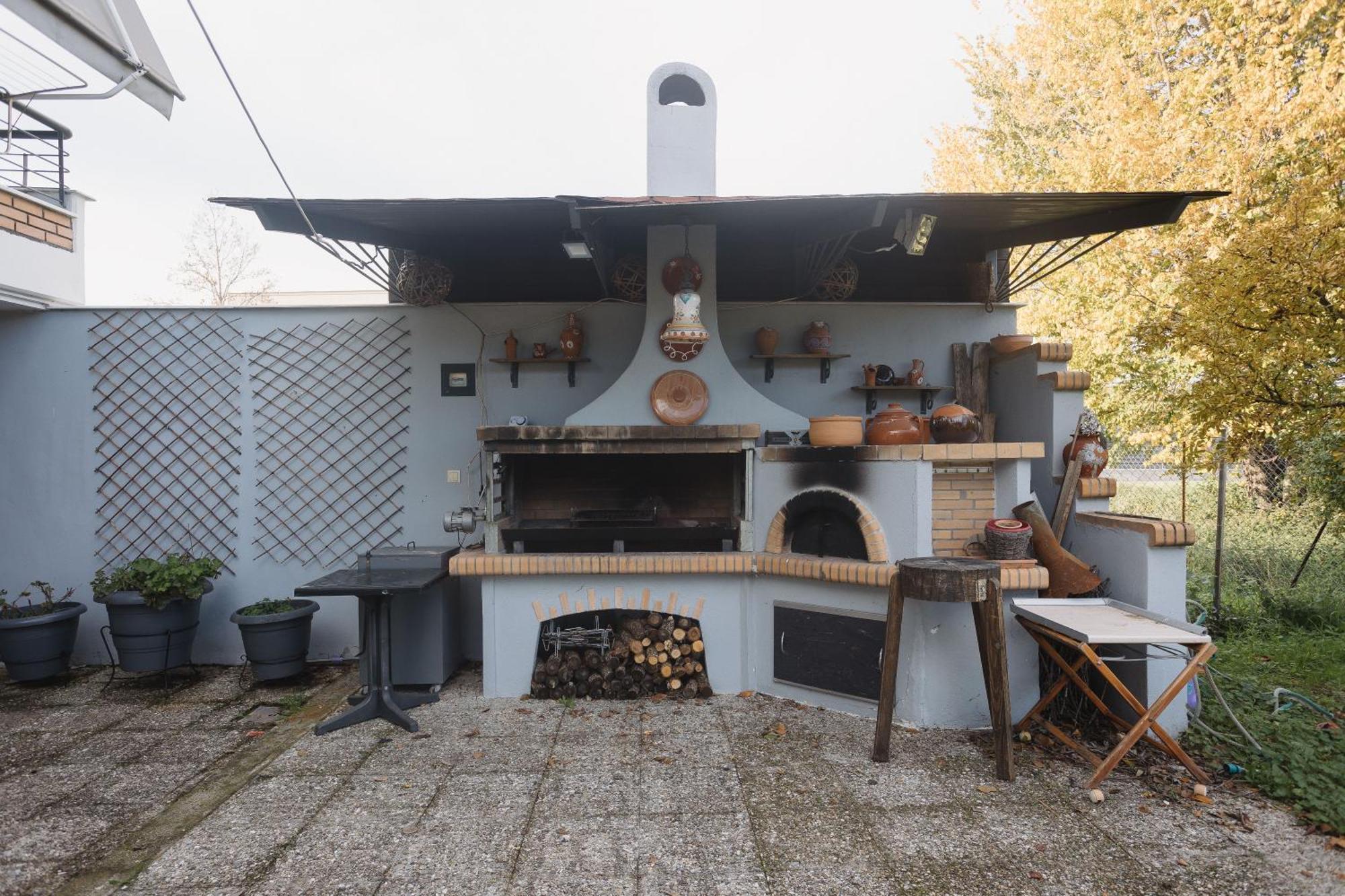 Billiard Home In Trikala Tríkala Exterior foto